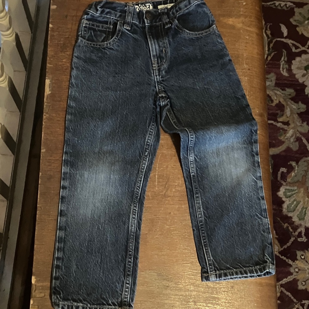 Toddler size 4 Bgosh classic cut Blue Jeans 2/20$